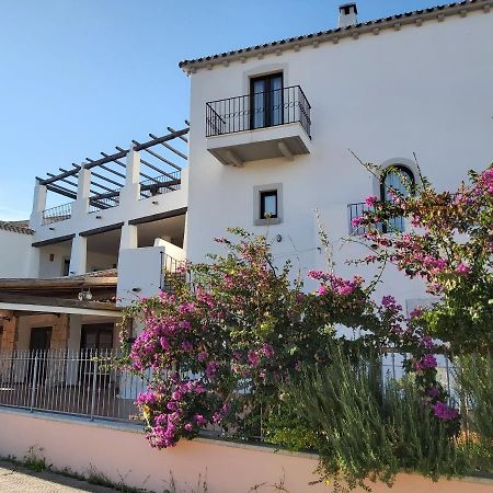 Hotel il Faro di Molara Porto San Paolo  Esterno foto