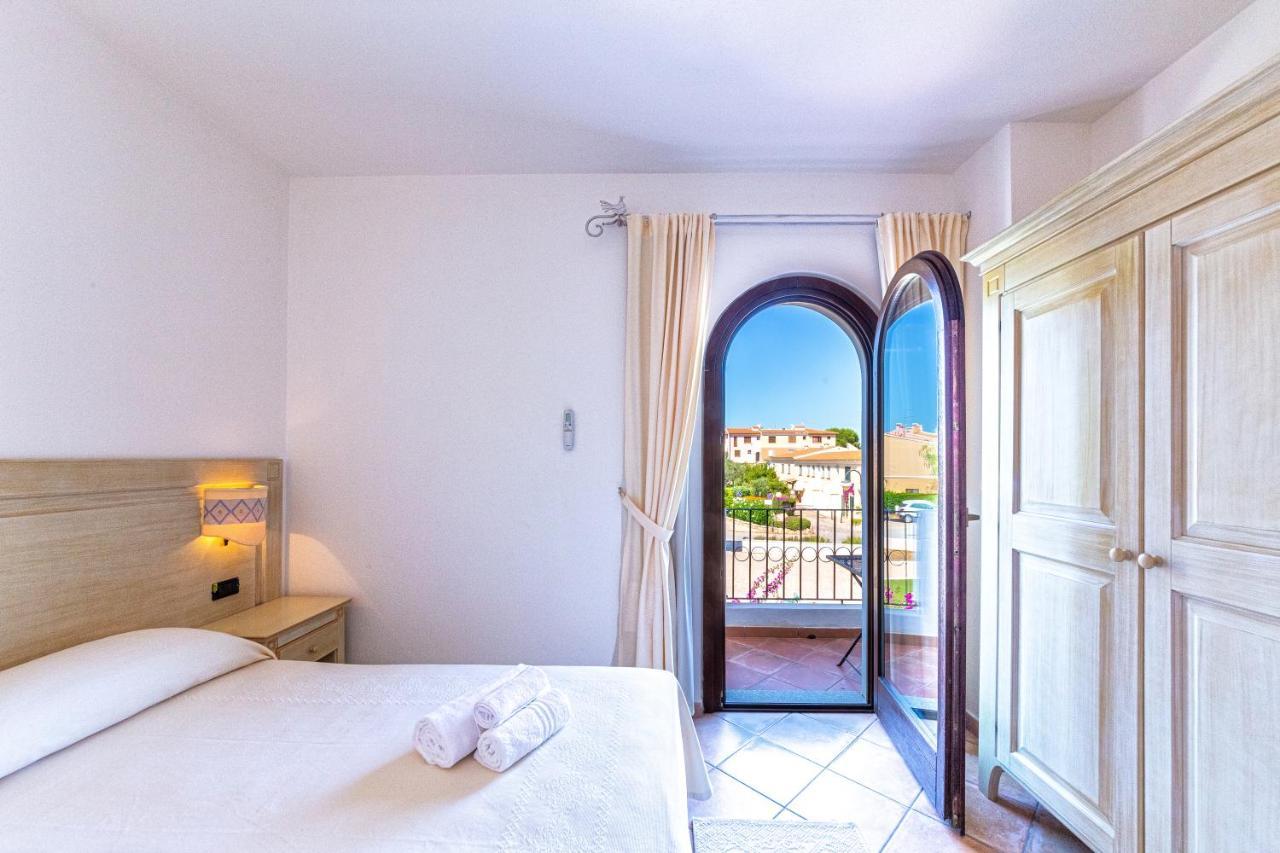 Hotel il Faro di Molara Porto San Paolo  Esterno foto