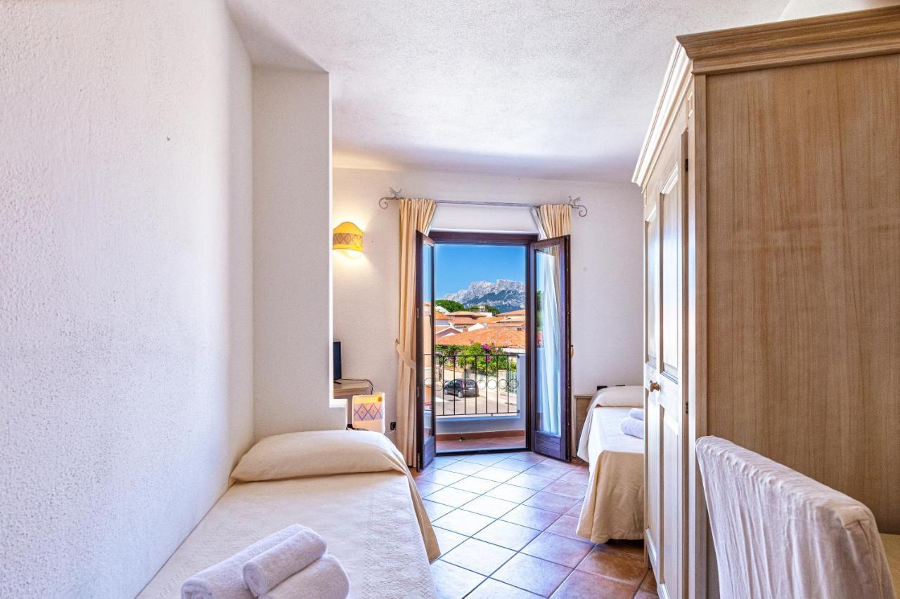 Hotel il Faro di Molara Porto San Paolo  Esterno foto