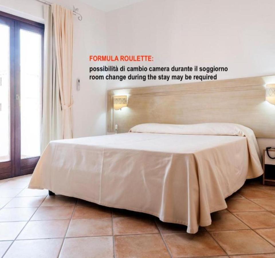 Hotel il Faro di Molara Porto San Paolo  Esterno foto