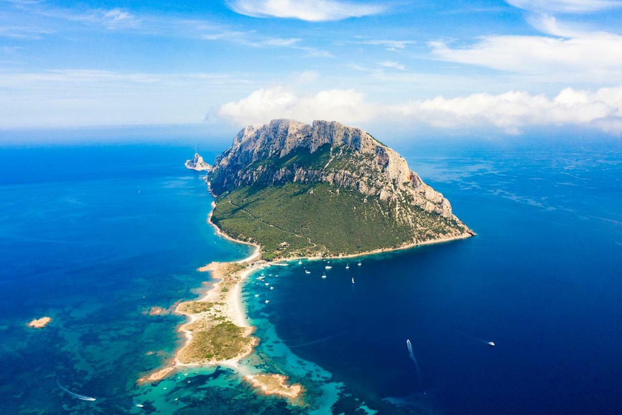 Hotel il Faro di Molara Porto San Paolo  Esterno foto